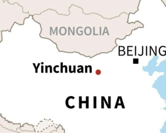 Restaurant explosion kills 31 in northwest China