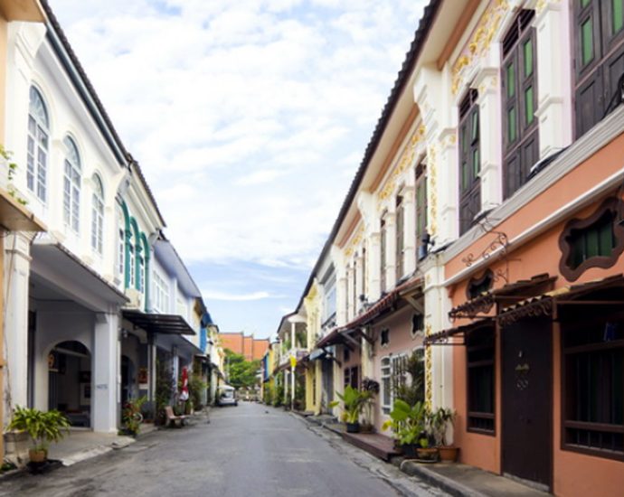 Soi Romanee named one of world's most beautiful streets