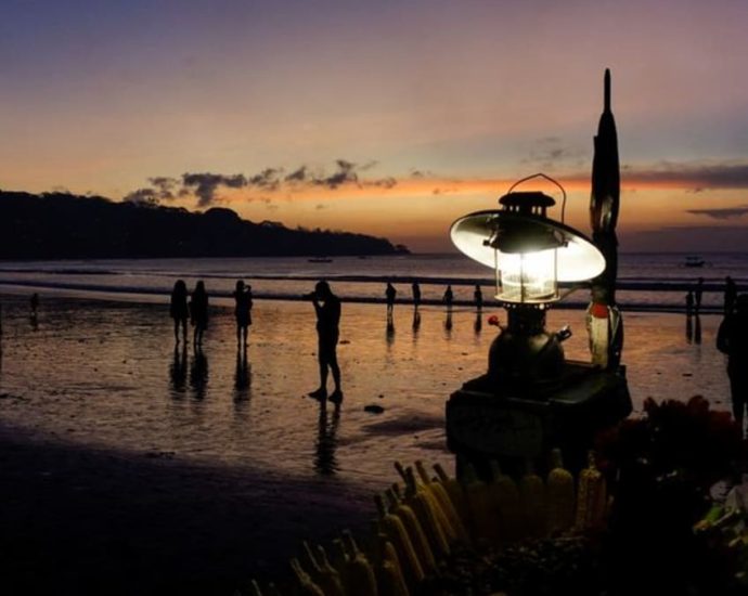 Bali to impose US tourist e-tax from 2024 to preserve culture