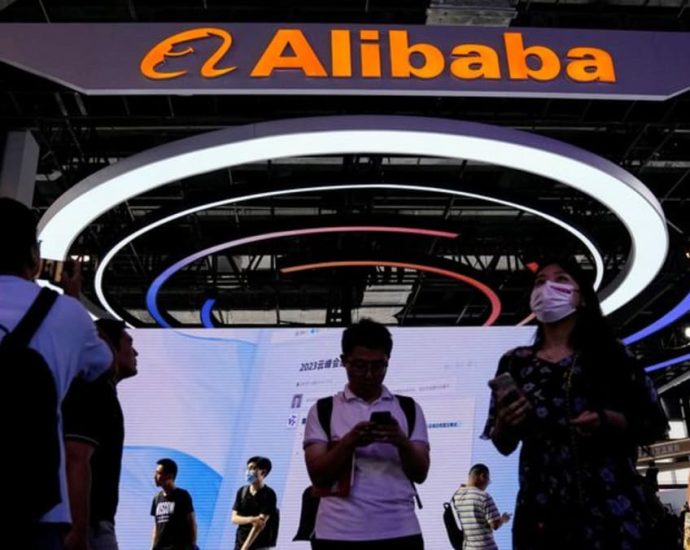 China’s Alibaba and Huawei add products to AI frenzy