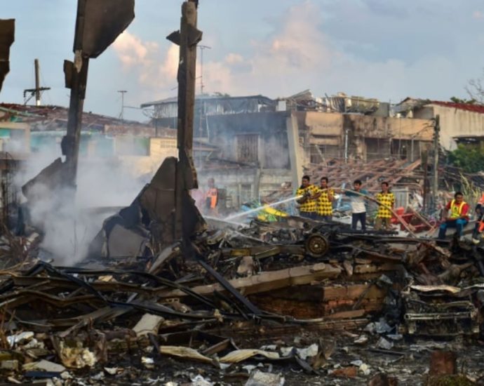 Death toll rises to at least 10 in Thai warehouse explosion