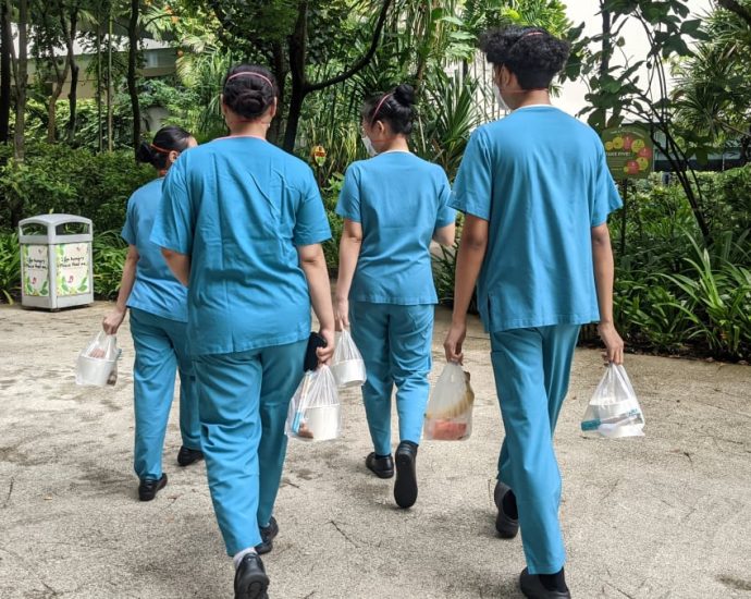 Fresh Singapore nursing graduates eligible for S,000 sign-on bonus