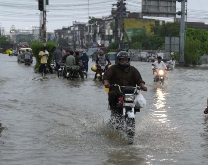 Heavy monsoon rains return to Pakistan a year after deadly floods