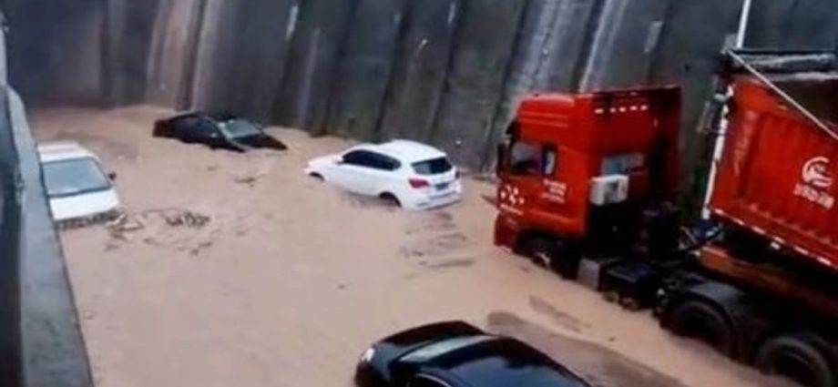 Heavy rain in China’s Chongqing threaten rivers, mass evacuations continue