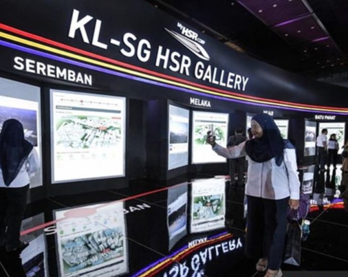 Malaysia seeks proposals to revive KL-Singapore HSR project