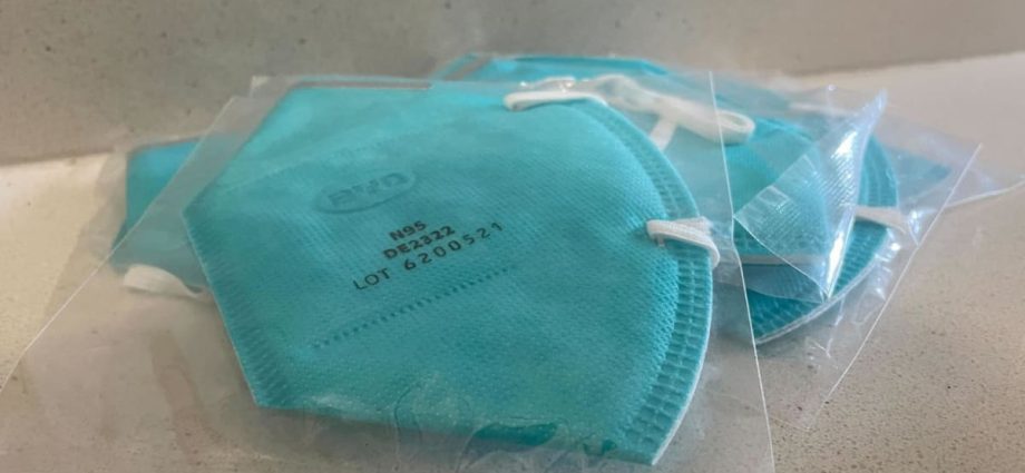 MOH prepared to release stockpile of N95 masks to pharmacies if haze causes shortage