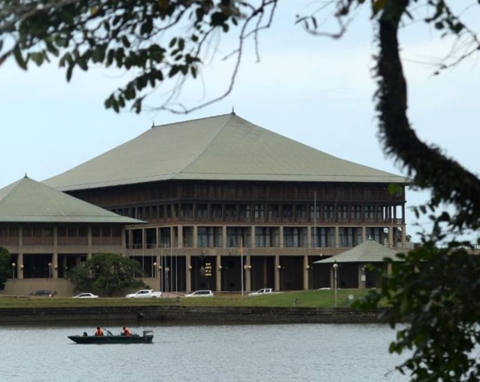 Sri Lanka parliament approves domestic debt restructuring plan