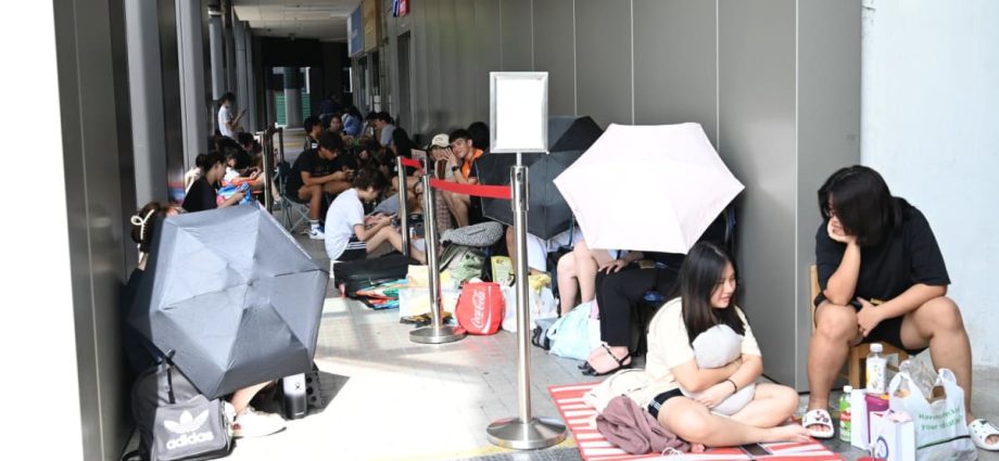 Taylor Swift general ticket sales for Singapore concerts: Fans queue at SingPost outlets and online