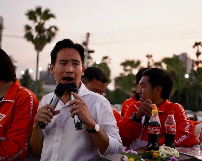 Thai PM hopeful hits familiar roadblocks