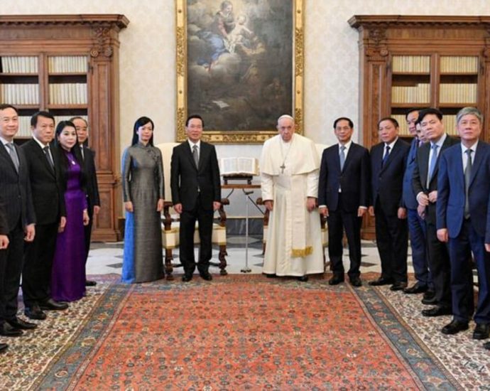 Vatican and Vietnam agree on first post-war resident papal representative