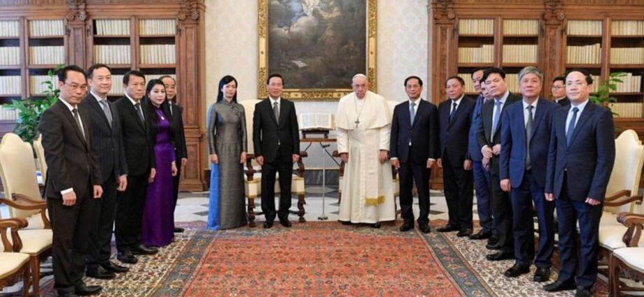 Vatican and Vietnam agree on first post-war resident papal representative