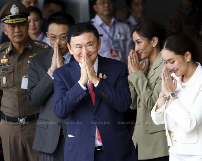 Former red-shirt leader wants proof of Thaksinâs illness