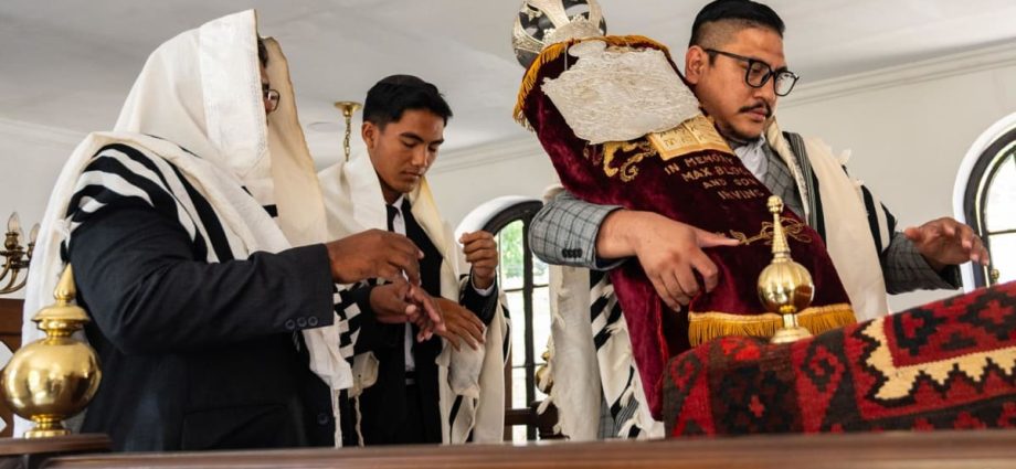 In Indonesiaâs only synagogue, Jewish worshippers hide their faith fearing persecution, but their Rabbi feels change is afoot