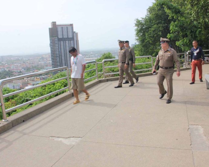 Man seen holding tourists at gunpoint in Pattaya