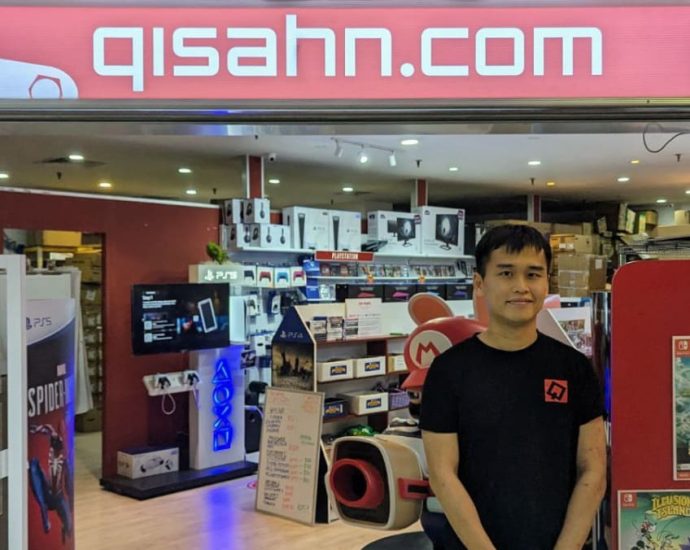 Meet the founder of Qisahn, the iconic game shop in Far East Shopping Centre: âWeâll be the last store aroundâ