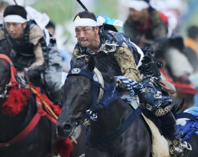 Scores of horses suffer sunstroke at Japan samurai event