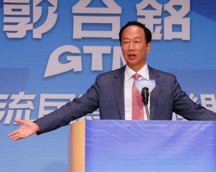 Terry Gou: Why is Foxconn billionaire running for Taiwan president?