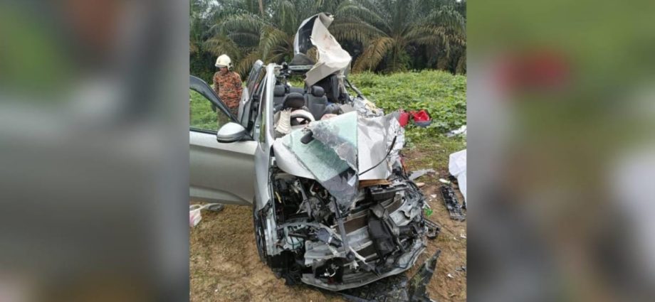 Two Singaporeans among three killed in Johor highway accident