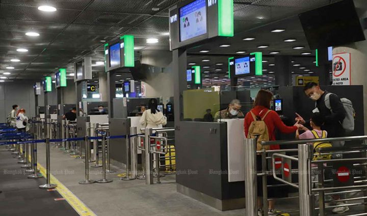 Airport boosts staff for visa-free scheme