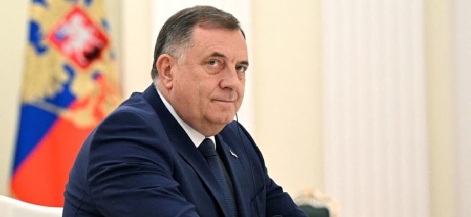 Bosnian Serb leader bans international peace envoy from entering his region