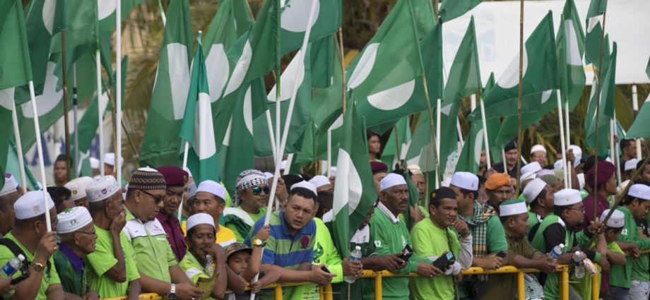 Commentary: Malaysia opposition party PASâ overconfidence might be its undoing