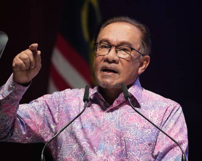 Commentary: Malaysia PM Anwarâs reform credentials on the line in possible Cabinet reshuffle