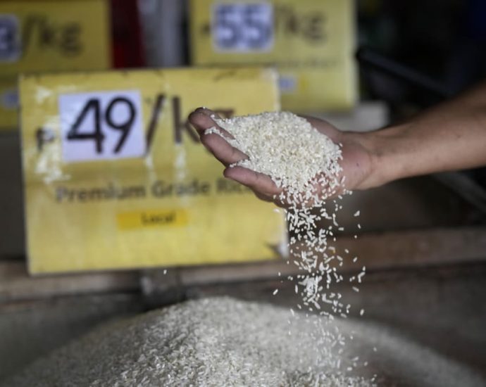 Commentary: Rice export bans and price caps are a food crisis risk for Asia