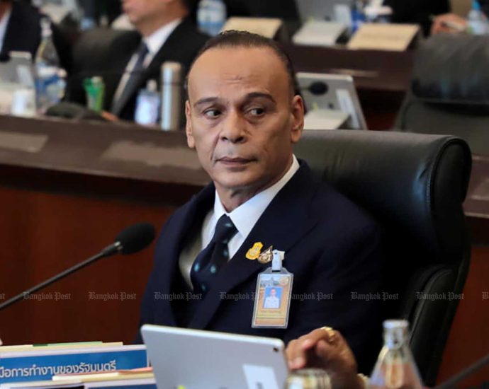 Dept speeds up ‘mafia’ link probe