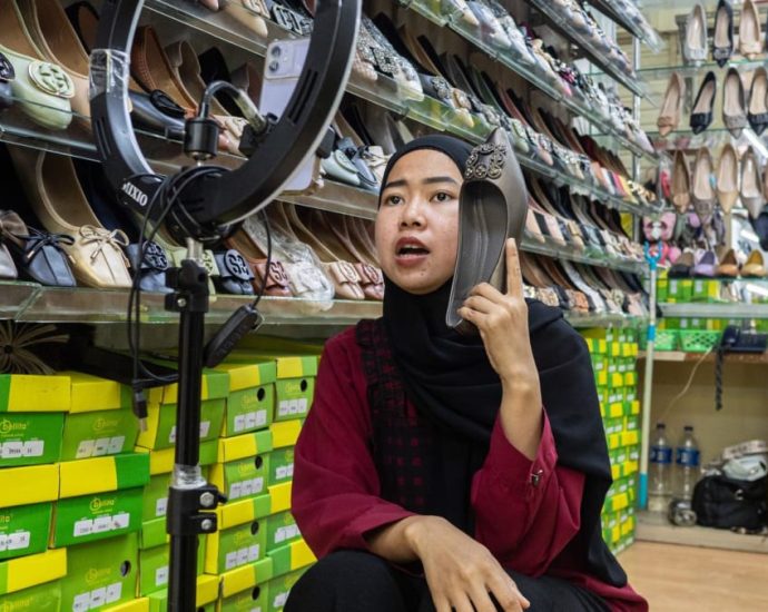 Indonesians lament loss of cheaper shopping alternative after government bans e-commerce transactions on social media