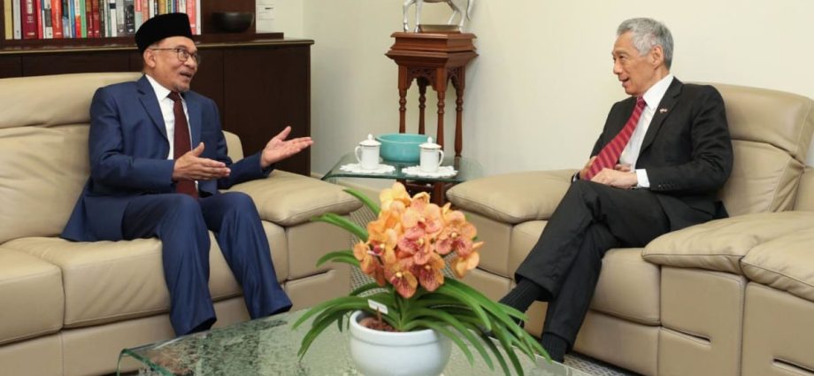 Malaysia PM Anwar to visit Singapore on Sep 13