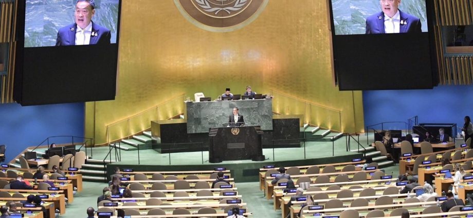 PM talks up Thai credentials at UN meet