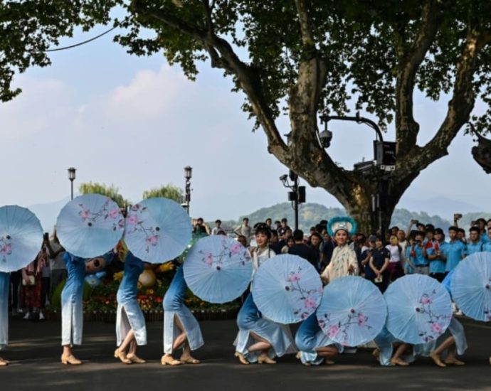 Thousands turn out for launch of Asian Games torch relay in Hangzhou