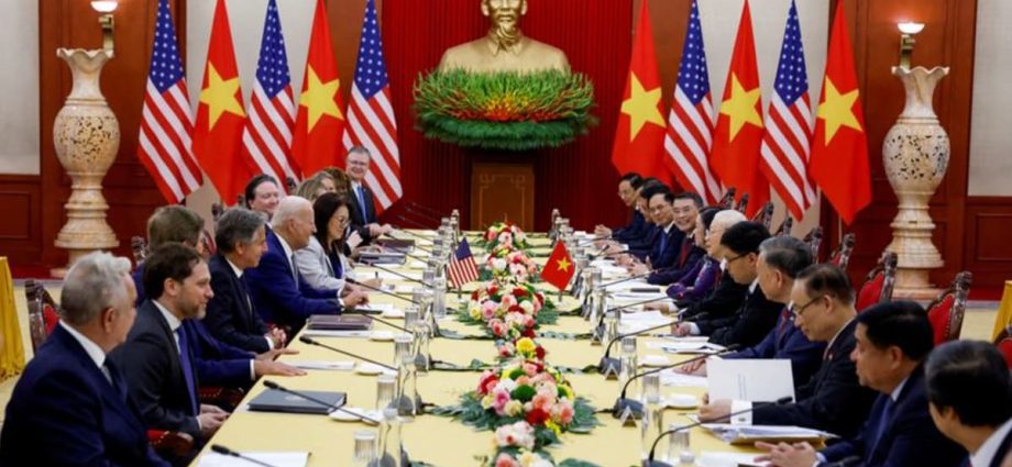 US, Vietnam firms hold business summit during Biden visit; AI deals unveiled