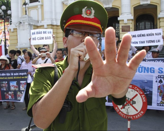 A tiger economy starts to roar in Vietnam