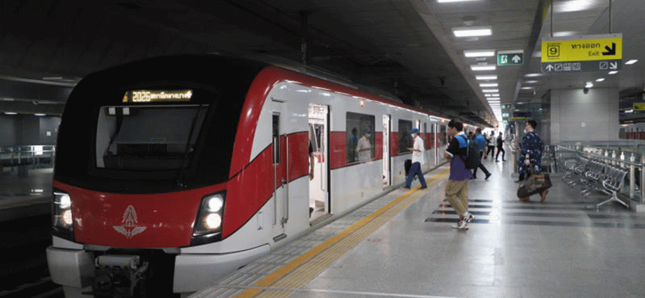 B20 flat fare on Red, Purple train lines starts Tuesday