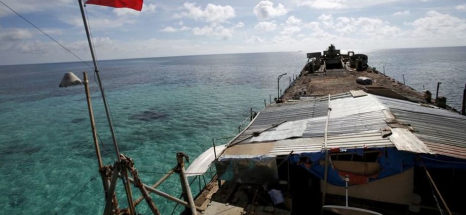 China urges Philippines to end 'provocations' in South China Sea