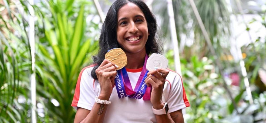 'I had goosebumps': Supporters show up at Changi Airport to welcome sprinter Shanti Pereira