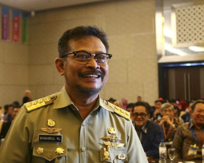 Indonesia's former agriculture minister named in corruption probe