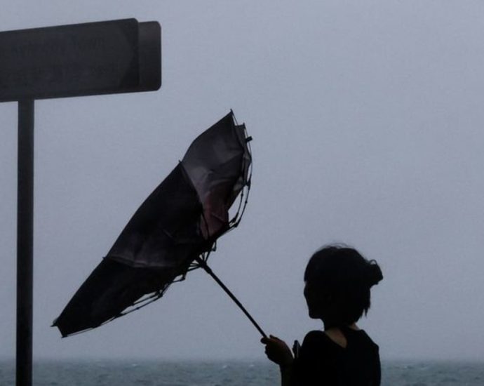 Remnants of Typhoon Koinu bring floods to Hong Kong