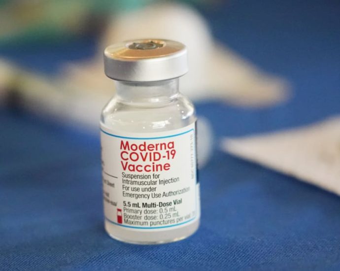 Singapore authorises updated Moderna COVID-19 vaccine targeting newer Omicron subvariants