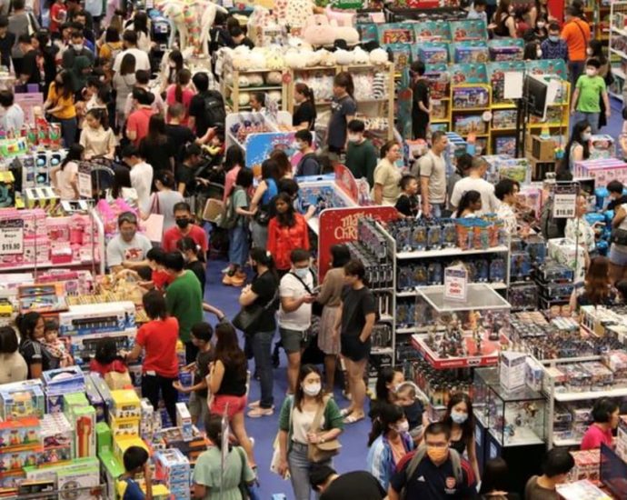 Singapore retail sales increase 4% in August; F&B numbers up again