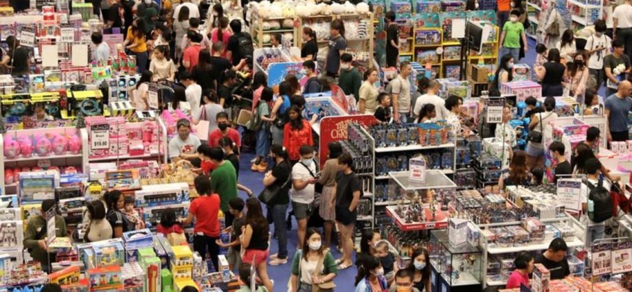 Singapore retail sales increase 4% in August; F&B numbers up again