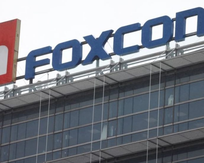 Taiwan defends Foxconn over China tax probe