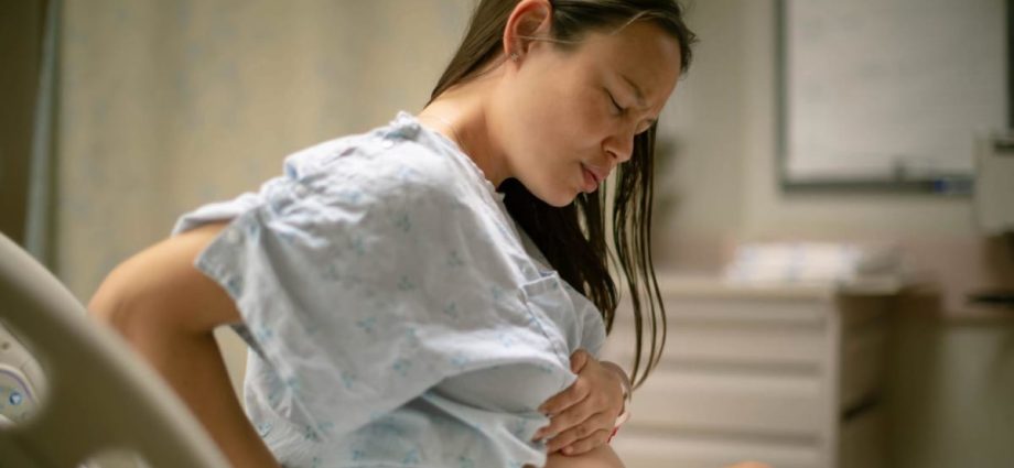 Women and pregnancy: What to know if you opt for an epidural as pain relief when giving birth