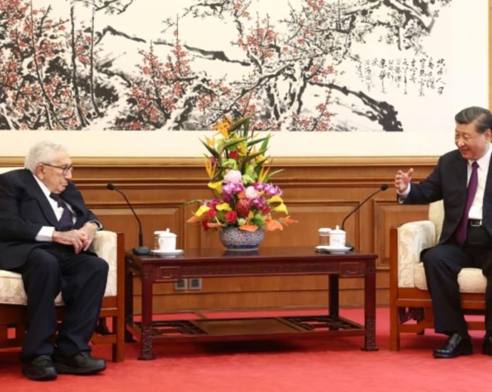 China hails 'old friend' Kissinger, architect of rapprochement