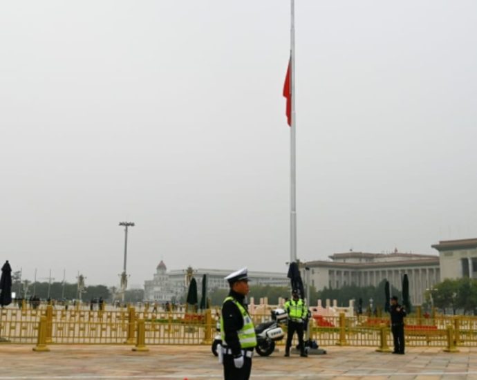 Flags at half-mast in Beijing as China mourns late premier Li Keqiang