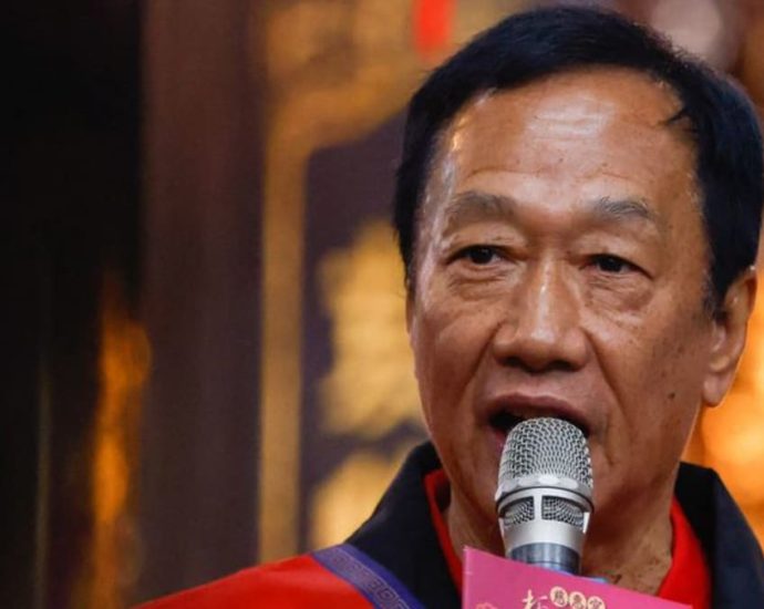 Foxconn founder Terry Gou qualifies to run for Taiwan president