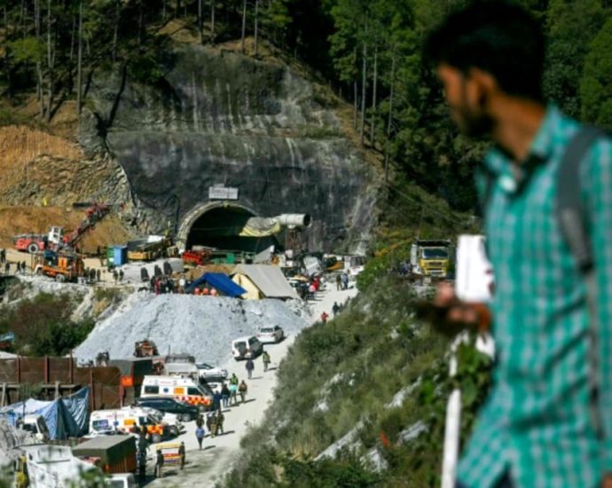 India tunnel collapse 'wake-up call' for Modi's infrastructure drive