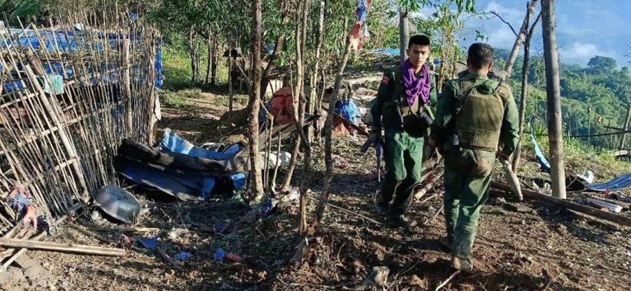 Myanmar armed group seizes China-Myanmar border crossing