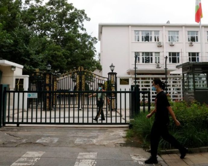 Myanmar hands over to China thousands of telecom fraud suspects